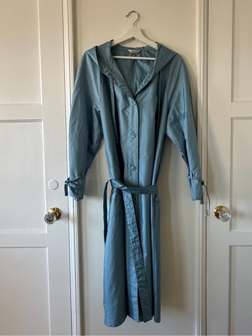 Vintage blue lightweight hooded jacket